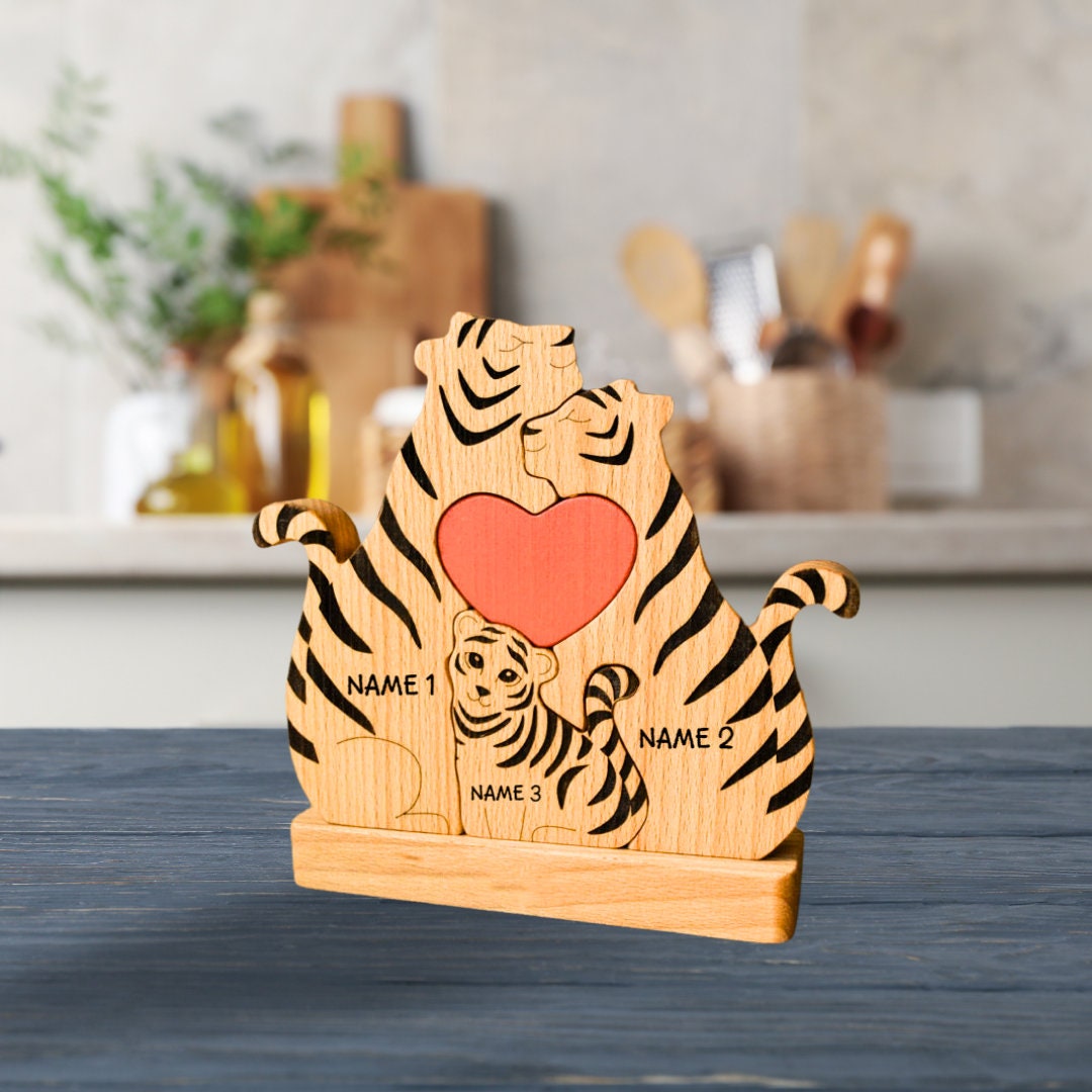 Wooden Tiger Family Puzzle, DIY Art Puzzle, Animal Jigsaw Puzzle, Wooden Tiger Puzzle with Family Names, Baby Shower Gift, Home Decor